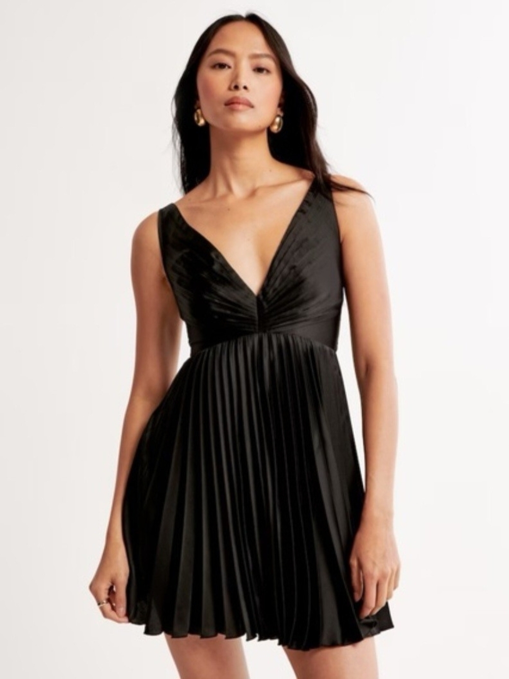 Abercrombie & Fitch Black Pleated V-Neck Mini Dress